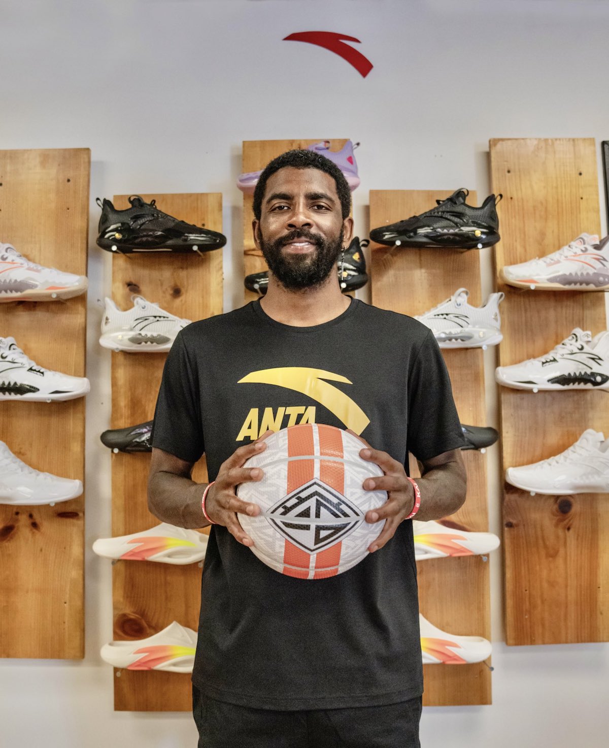 Kyrie Irving Signs Sneaker Deal with ANTA