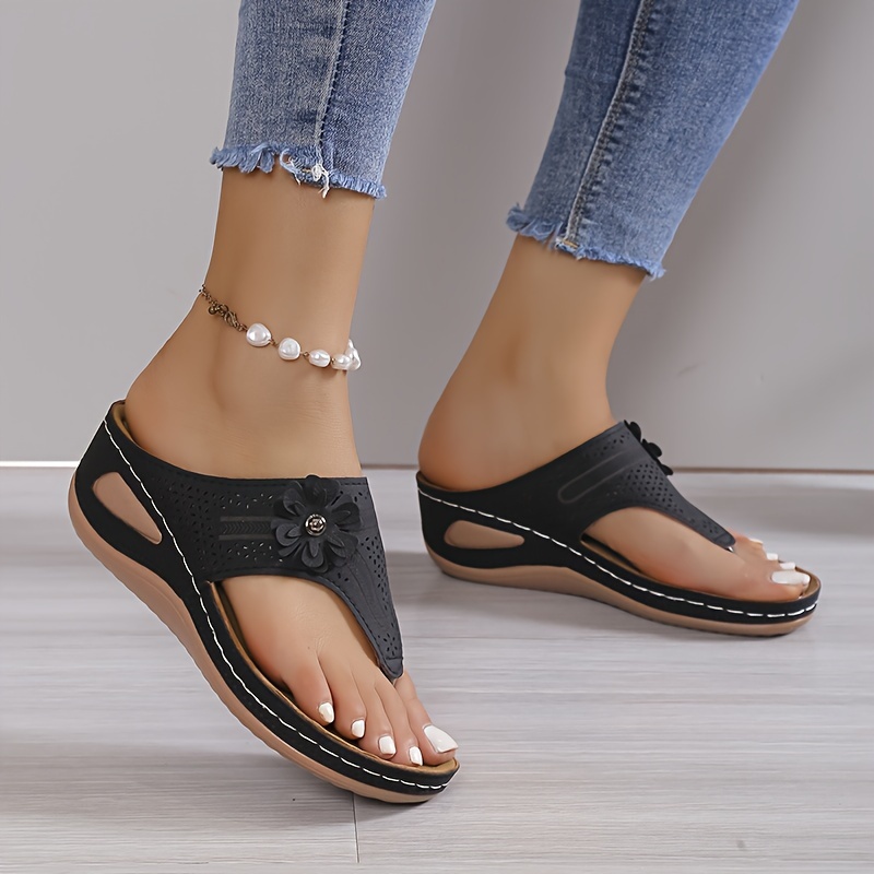 womens floral decor thong sandals slip on soft sole platform casual slides non slip wedge retro slides details 6