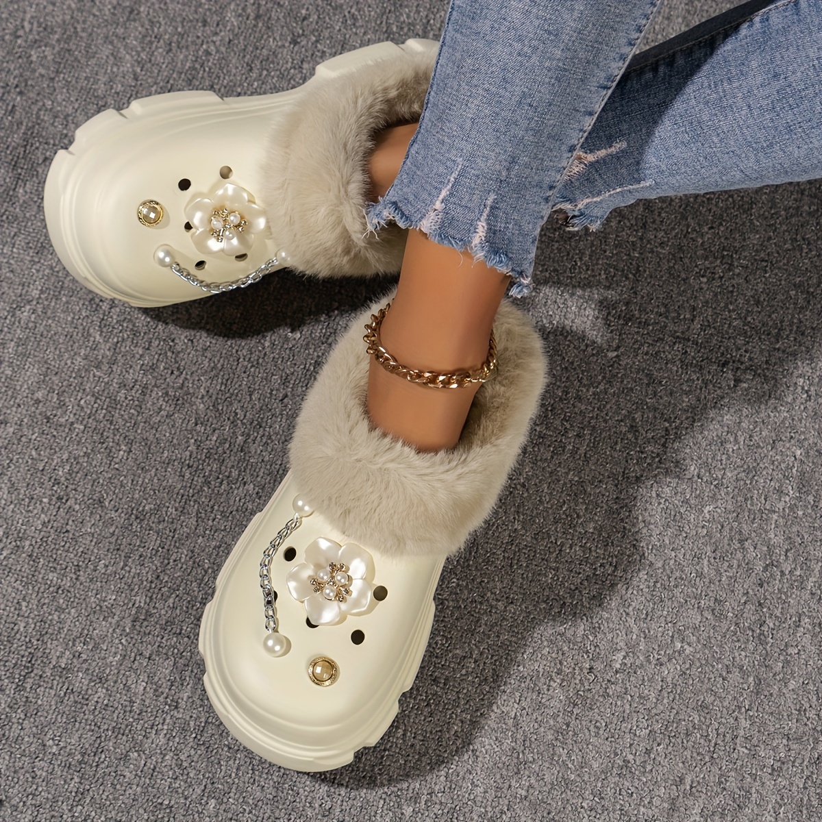 womens rhinestone chaine decor clogs closed toe soft sole platform warm lined shoes winter non slip plush shoes details 2