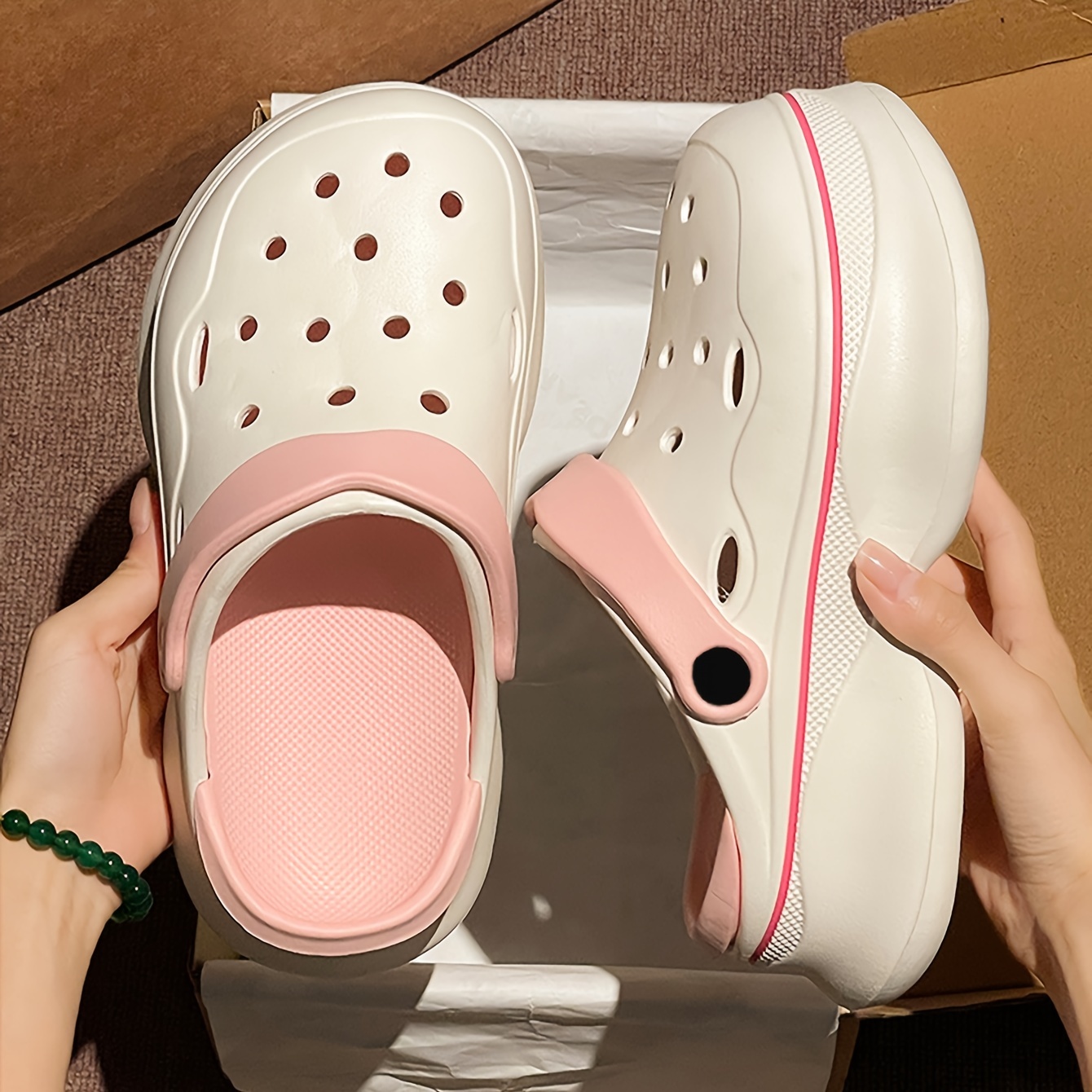 womens solid color pillow clogs slip on soft sole platform casual summer slides versatile non slip garden shoes details 3