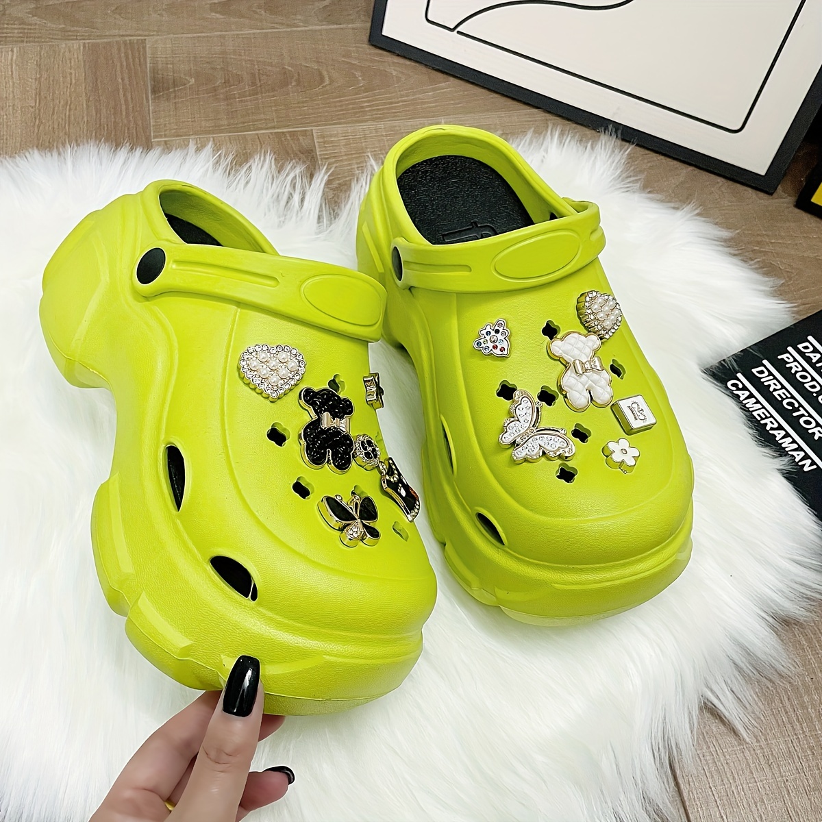 Women s Cute Bear Decor Platform Clogs, Casual Hollow Out Design Garden Shoes, Comfortable Slip On Shoes details 6